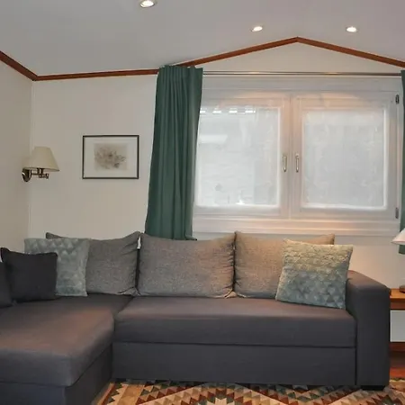 Gemuetliches Blockhaus Fusslaeufig Zur Messe *